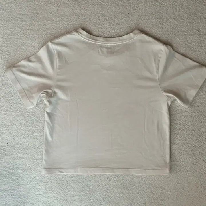 [BUNJANG] Nike Crop Short-Sleeve T-Shirt Ivory Swoosh Logo / 나이키 크롭 반팔 티셔츠 아이보리 스우시 로고
