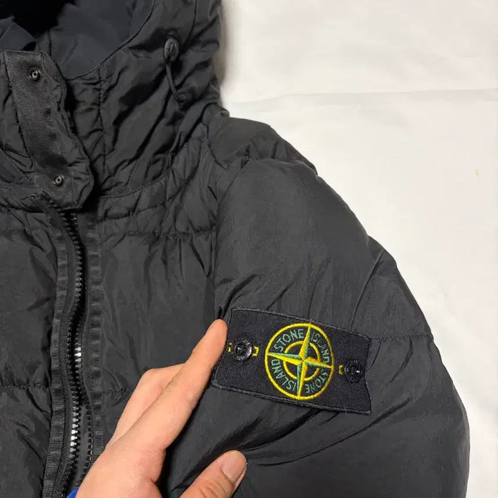 [BUNJANG] Stone Island Crinkle Reps Padded Jacket / 스톤아일랜드 크링클랩스 패딩