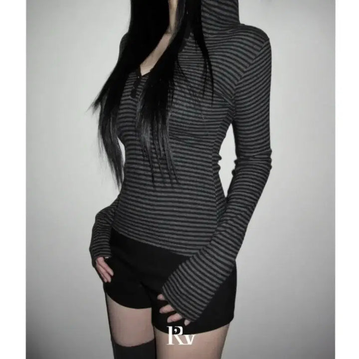 [BUNJANG] Anyone More Liz River Stripe Hoodie / 에이블리 리즈리버 스트라이프 후드티 애니원모어