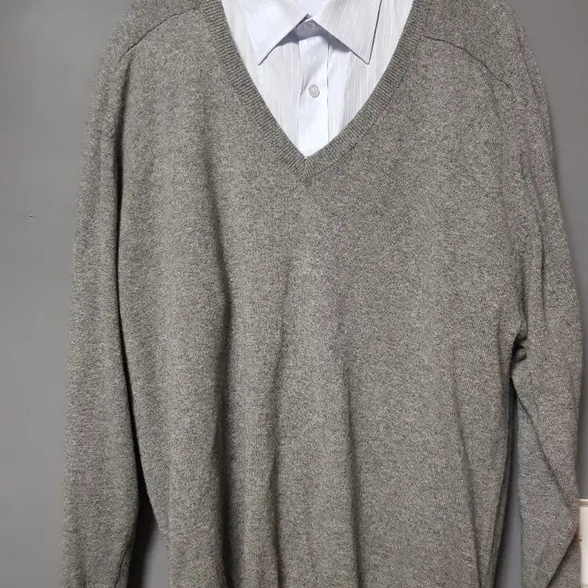 [BUNJANG] Karen K Cashmere V-Neck Knit Sweater / Karen K 캐시미어 브이넥 니트 그레이
