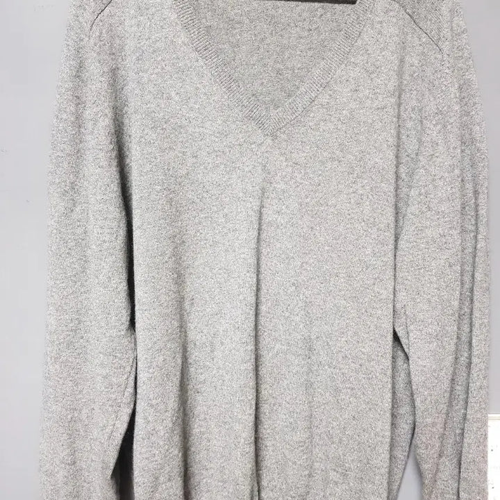 [BUNJANG] Karen K Cashmere V-Neck Knit Sweater / Karen K 캐시미어 브이넥 니트 그레이