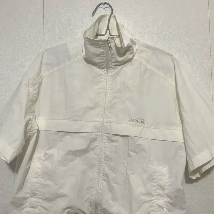 [BUNJANG] OIOI Collection White Lightweight Zip-Up Jacket / 오아이오아이 컬렉션 화이트 바스락 집업
