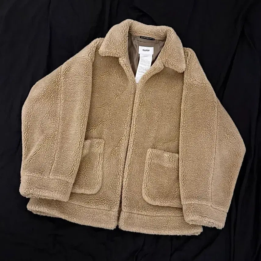 [BUNJANG] Doublet Namsan Tower Printed Fleece / 더블렛 남산타워 프린팅 플리스
