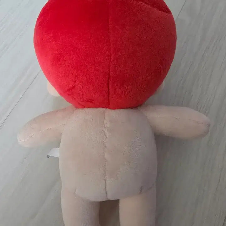 [BUNJANG] Park Jihoon Milky Wing (Cherry Wing) 20cm Doll / 박지훈 인형 밀키윙(체리윙) 20cm