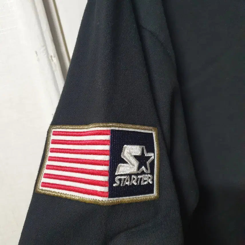 [SOLD OUT] STARTER 스타터 맨투맨 블랙 M 95