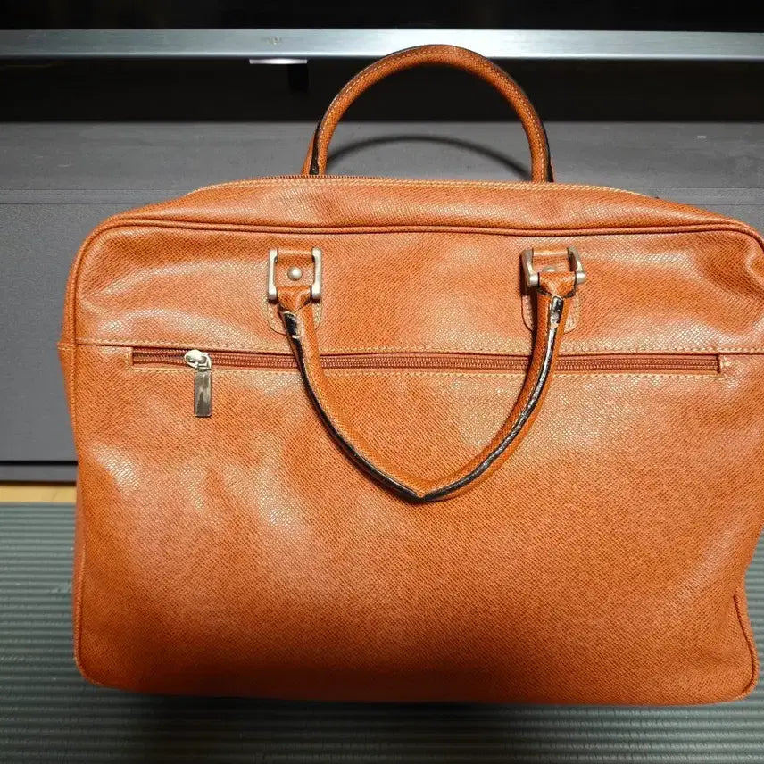 [BUNJANG] David Albertario Brown Leather Briefcase Tote Bag / 다비드 알베르타리오 브라운 가죽 서류 가방 토트백