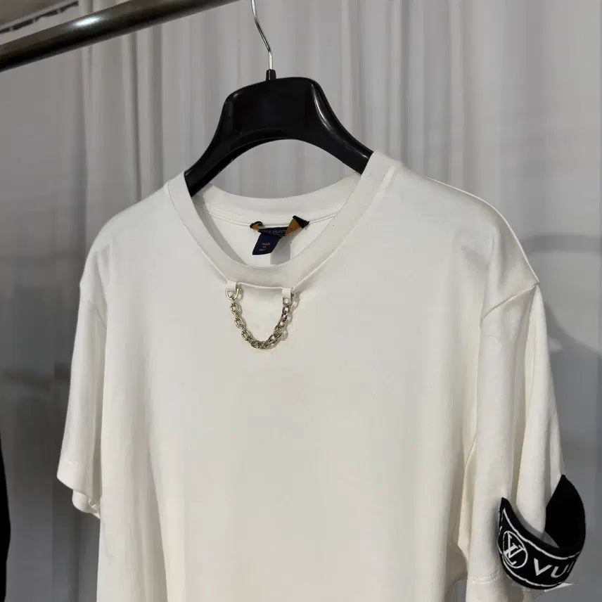 [SOLD OUT] 루이비통 lv 체인 디테일 반팔 티셔츠 여성 m