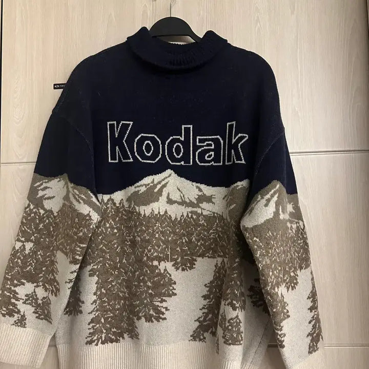 [BUNJANG] Kodak Colorama Sweater NAVY / 코닥 맨투맨티 CQF K2423LFSN1NVY 컬러라마 스웨터 NAVY