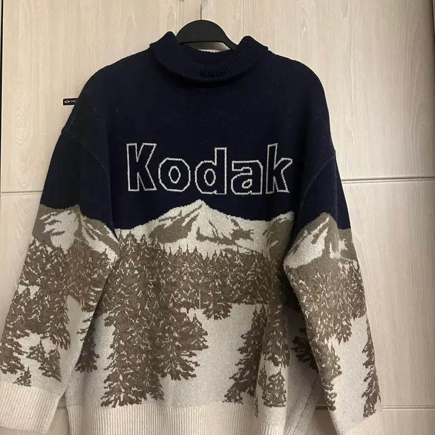 [BUNJANG] Kodak Colorama Sweater NAVY / 코닥 맨투맨티 CQF K2423LFSN1NVY 컬러라마 스웨터 NAVY