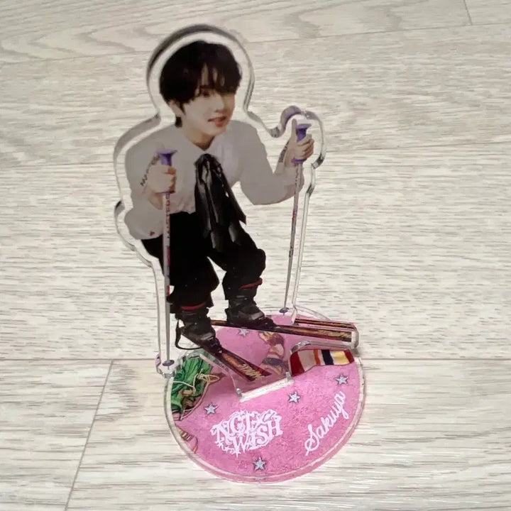 [BUNJANG] Sakura Wishful Winter Acrylic Stand / 사쿠야 위시풀윈터 아크릴스탠드