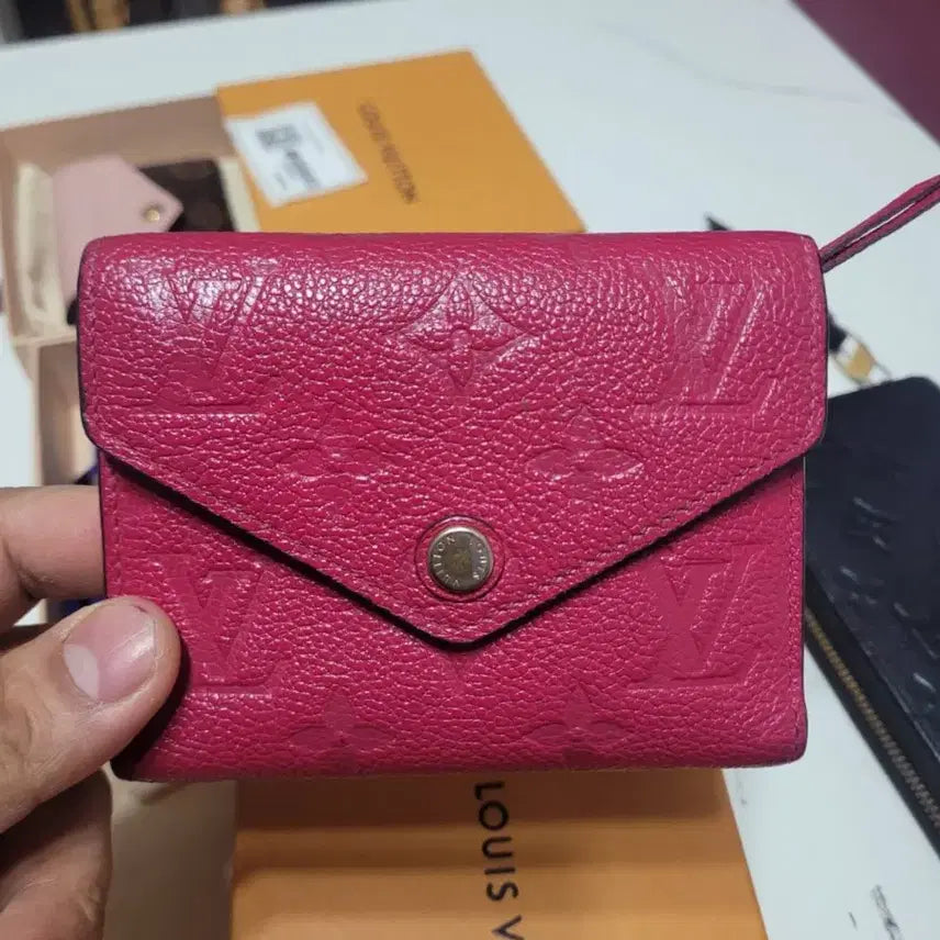 [BUNJANG] Louis Vuitton Empreinte Pink Bifold Wallet / 루이비통 핑크 앙프렝뜨 반지갑 100정도함
