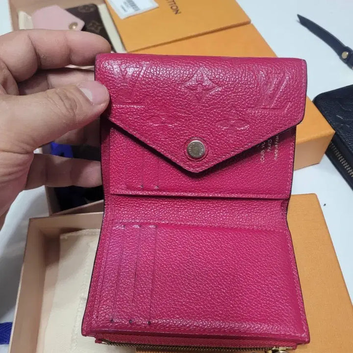 [BUNJANG] Louis Vuitton Victorine Wallet / 개비싼 루이비통 빅토린 월릿 정품