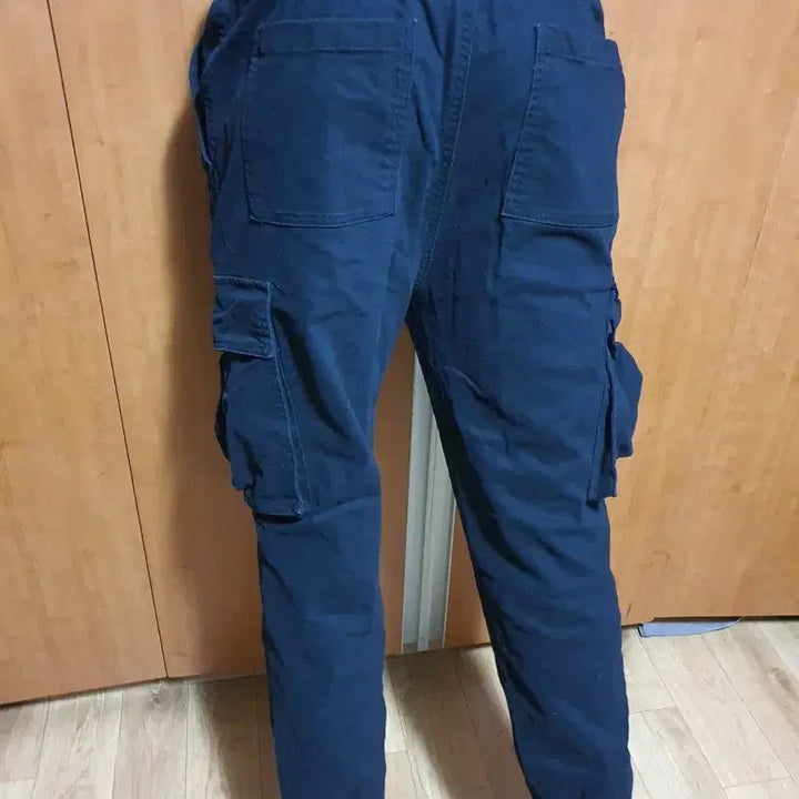 [BUNJANG] FUN.DA.MENTIALIST Bending Cargo Fleece Jogger Pants (L) / FUN.DA.MENTIALIST밴딩카고기모조거바지L사이즈약32에서34정도