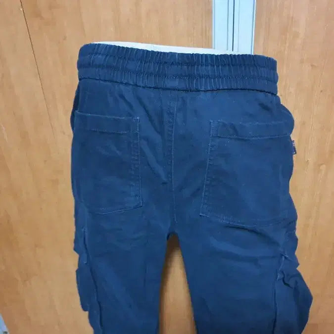 [BUNJANG] FUN.DA.MENTIALIST Bending Cargo Fleece Jogger Pants (L) / FUN.DA.MENTIALIST밴딩카고기모조거바지L사이즈약32에서34정도