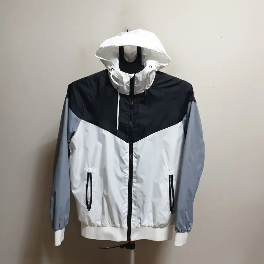 [BUNJANG] Nike Hooded Zip-Up Jacket (Size 100) / 나이키후드집업점퍼/100