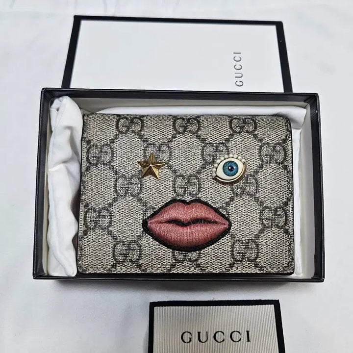 [BUNJANG] Gucci GG Supreme Card Wallet / 구찌 GG 수프림 카드지갑 반지갑 정품입니다