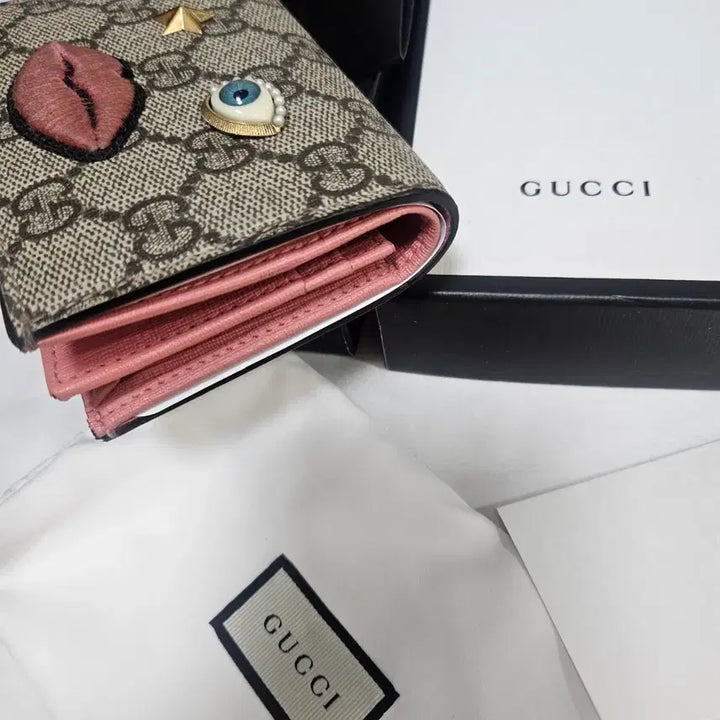 [BUNJANG] Gucci GG Supreme Card Wallet / 구찌 GG 수프림 카드지갑 반지갑 정품입니다