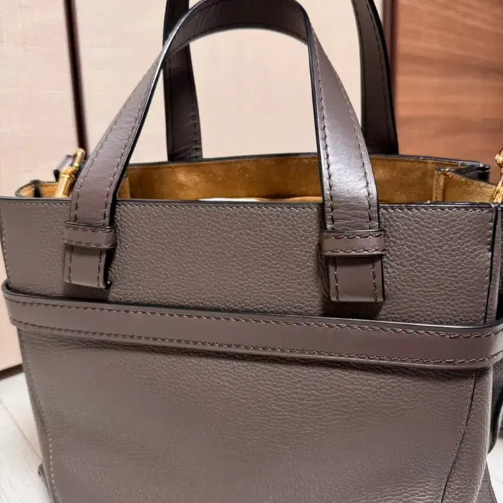 [BUNJANG] Loewe Gate Top Handle Bag Crossbody / 로에베 게이트 탑 핸들백 크로스백