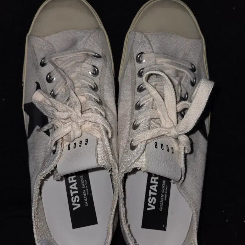 [BUNJANG] Golden Goose V-Star 2 Sneakers / 골든구스 남성 스니커즈 브이스타2 41사이즈