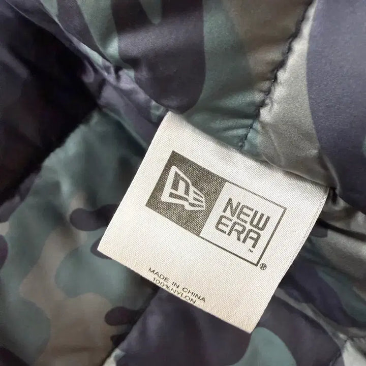 [BUNJANG] New Era Black Coach Jacket - M Size / 뉴에라 블랙 코치 자켓 M