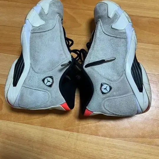 [BUNJANG] Nike Jordan 14 Sneakers / 조던14상태좋은운동화 윈가30