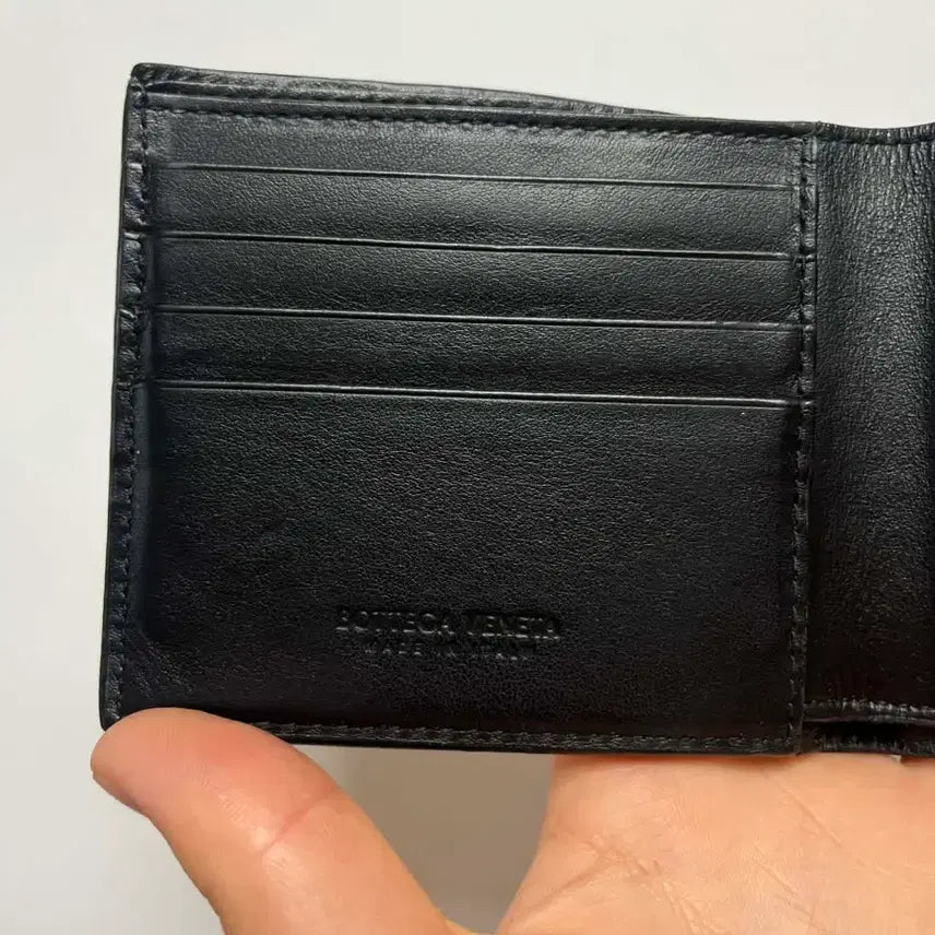 [SOLD OUT] 보테가베네타 반지갑
