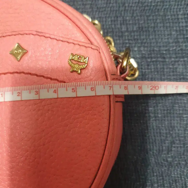 [BUNJANG] MCM Tambourine Crossbody Bag with Tassel / (정품) MCM 크로스 탬버린백 코랄  태슬포함