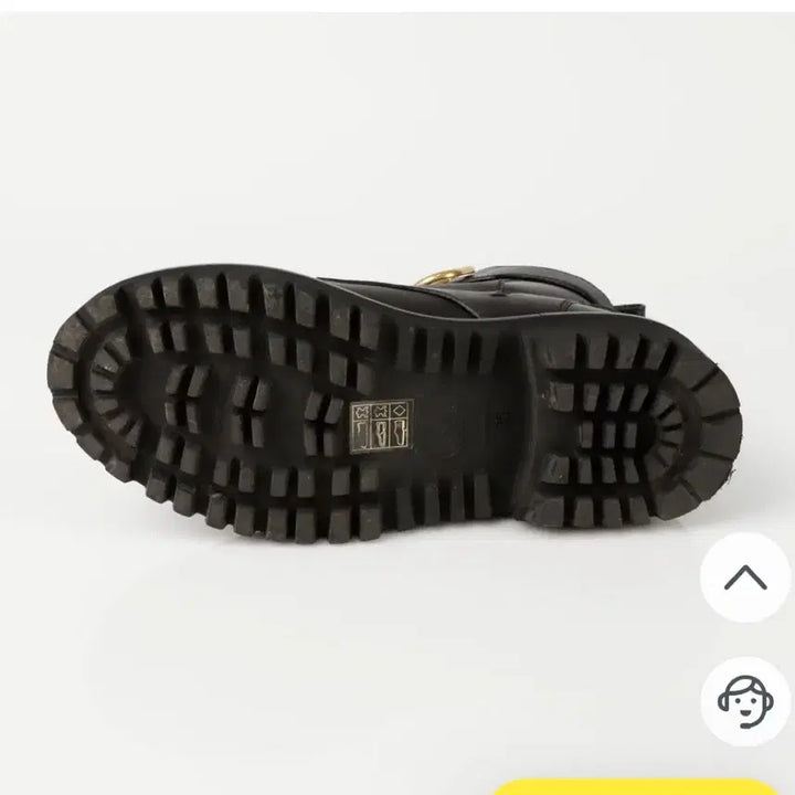 [SOLD OUT] 발렌키노 가라바니 블랙워커 35