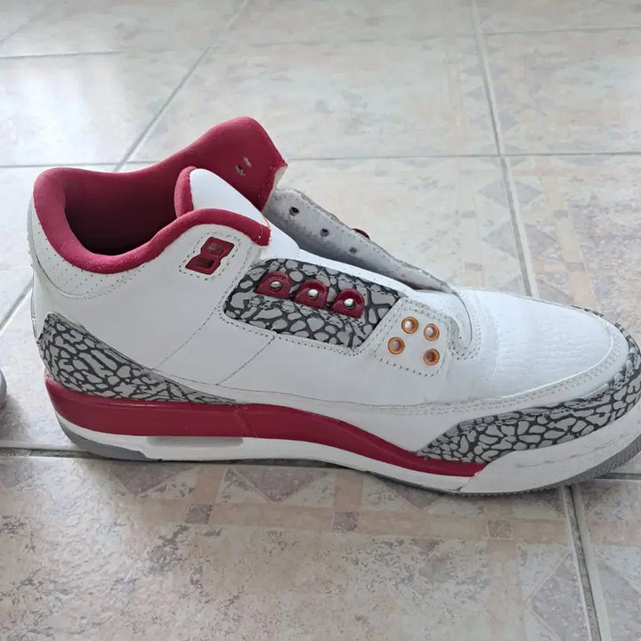 [BUNJANG] Nike Jordan 3 Retro Cardinal Red Sneakers / 조던3 레트로 카디널레드 245