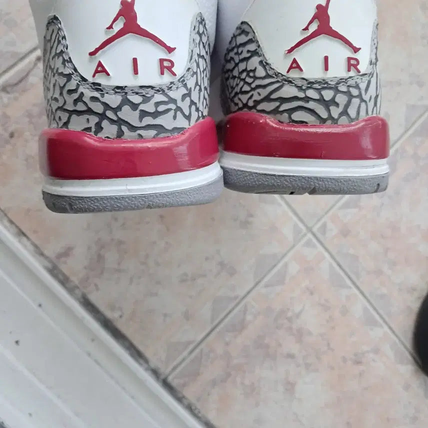 [BUNJANG] Nike Jordan 3 Retro Cardinal Red Sneakers / 조던3 레트로 카디널레드 245