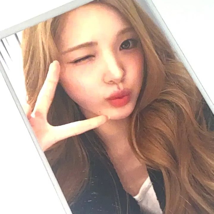 [BUNJANG] H2H YUHA Apple Music POB Photocard / 하투하 하츠투하츠 h2h 유하 애플뮤직 포카 포토카드 미공포 포커스