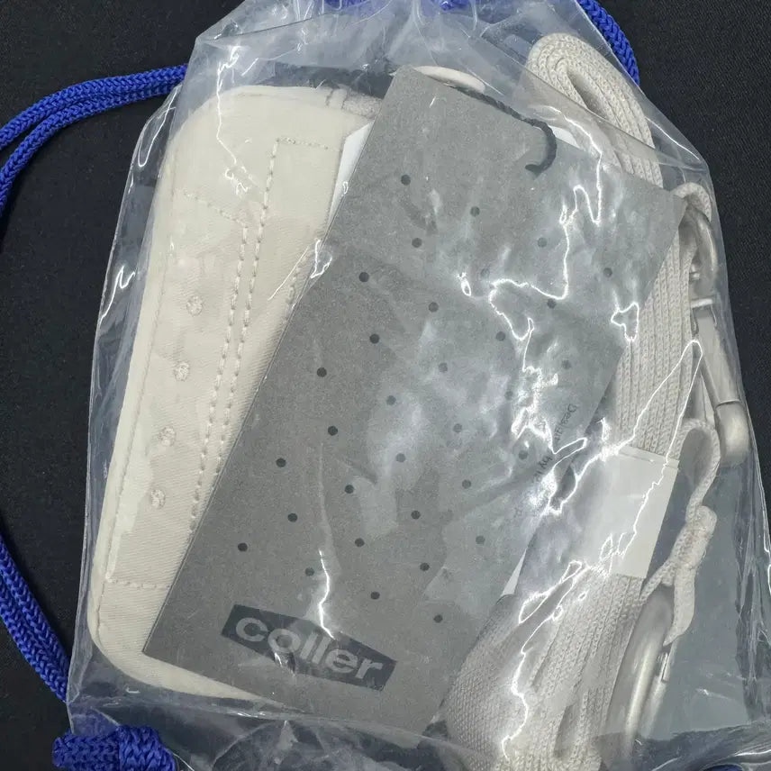[BUNJANG] NewJeans Coller Card Case Set Oat Cream / 뉴진스 X 콜러 카드 케이스 세트 쉐이드 크림