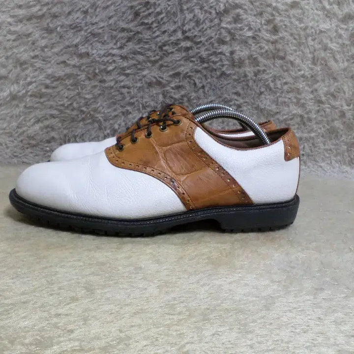 [BUNJANG] FootJoy Professional Spikeless Golf Shoes / 후루룩구제 260 풋조이 프로페셔널 스파이크 리스 골프화 중고 신발