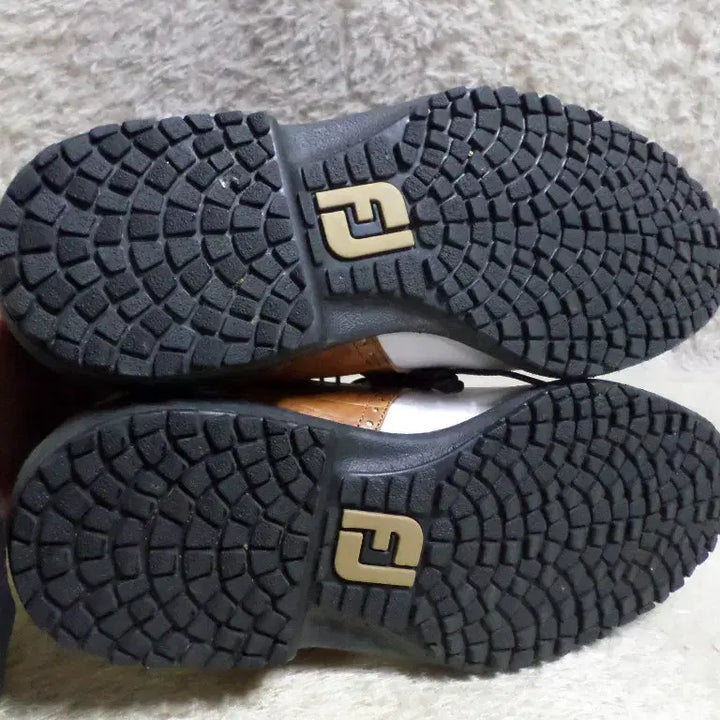 [BUNJANG] FootJoy Professional Spikeless Golf Shoes / 후루룩구제 260 풋조이 프로페셔널 스파이크 리스 골프화 중고 신발