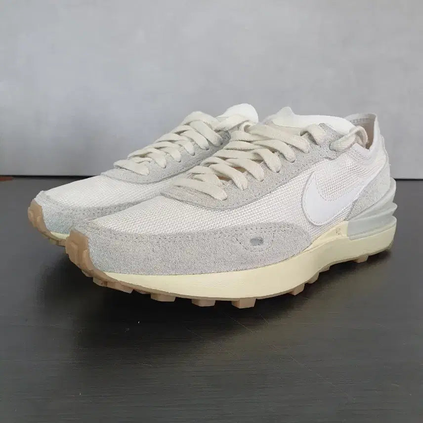 [BUNJANG] Nike Waffle Debut Vintage (235) / 나이키 와플 데뷔 빈티지 (235)
