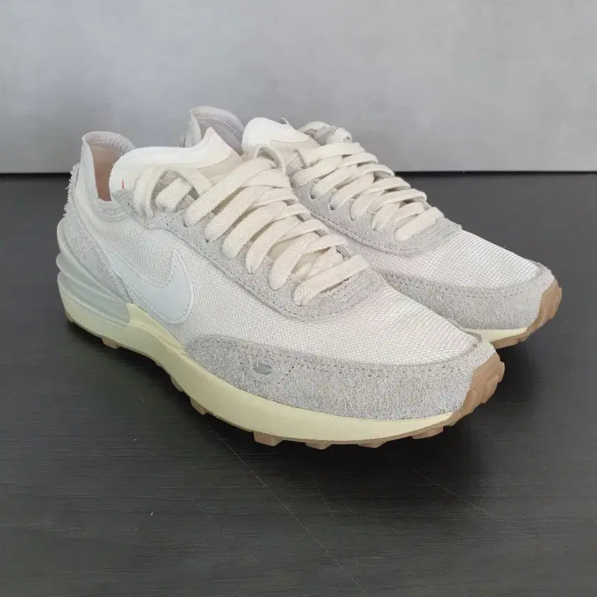 [BUNJANG] Nike Waffle Debut Vintage (235) / 나이키 와플 데뷔 빈티지 (235)