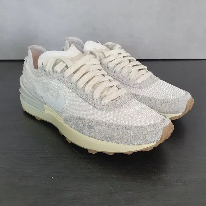 [BUNJANG] Nike Waffle Debut Vintage (235) / 나이키 와플 데뷔 빈티지 (235)