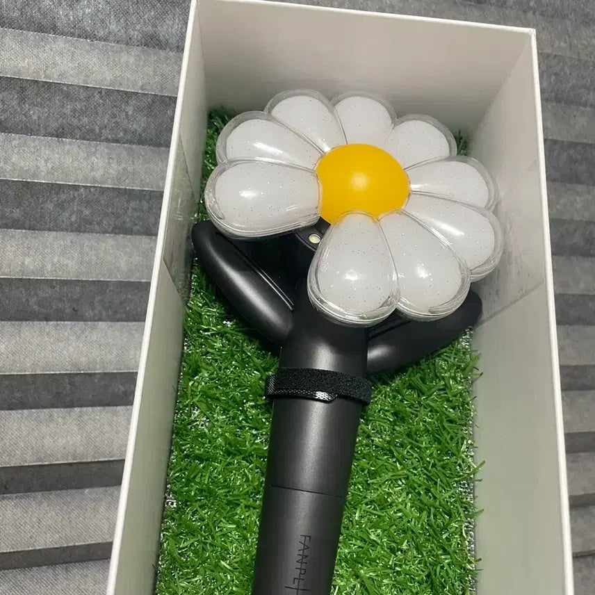 [BUNJANG] G-Dragon Official Light Stick / 지드래곤 GD 공식 응원봉