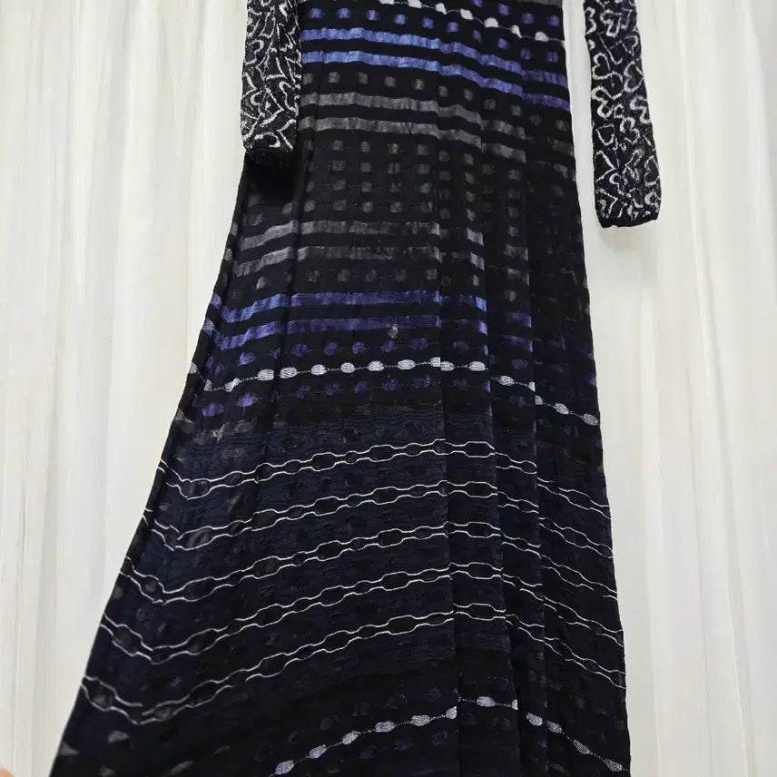 [BUNJANG] Black See-Through Pattern Long Dress / 시스루 패턴 롱원피스
