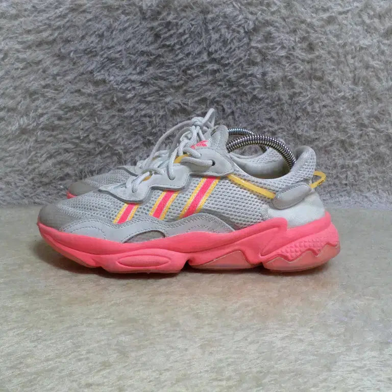 [BUNJANG] Adidas Ozweego Sneakers / 후루룩구제 245 아디다스 오즈위고 운동화 중고 신발