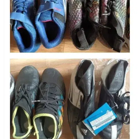 [BUNJANG] Assorted Soccer Shoes and Accessories Bundle / 7켤레 남자 축구화 운동화 장갑 가방 전부다 저렴하게 처분해요 ㅠㅠ