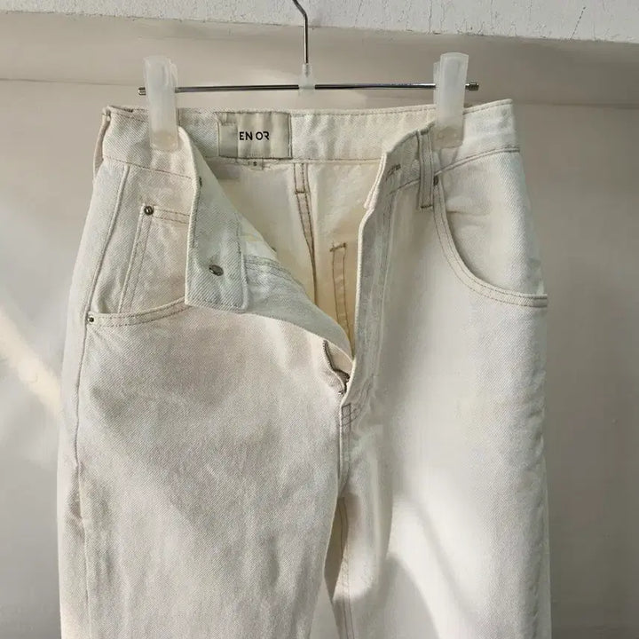 [BUNJANG] Orr White Denim Pants / 오르 화이트 데님