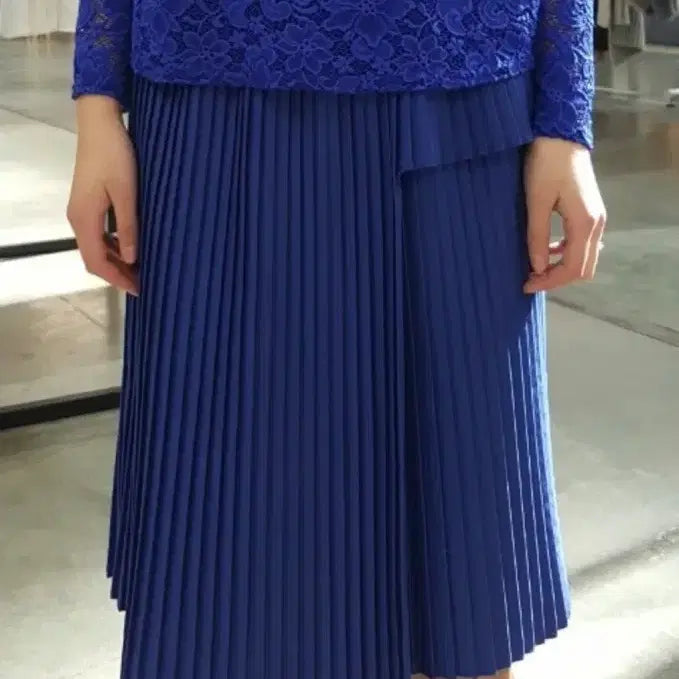 [BUNJANG] Rokh Pleated Cutting Skirt / rokh 컷팅 플리츠 스커트 36