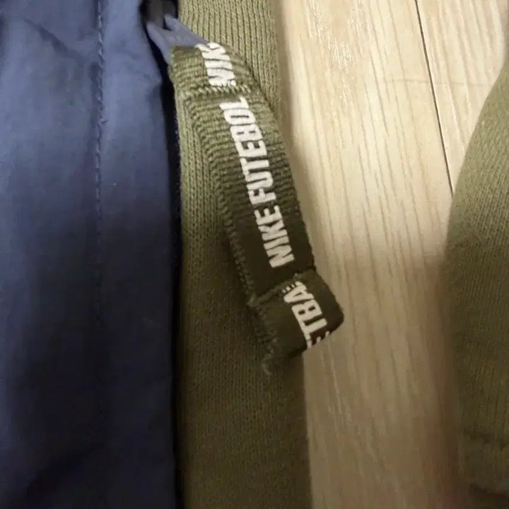 [BUNJANG] Nike Hoodie Olive Green / 나이키 후드티 카키색