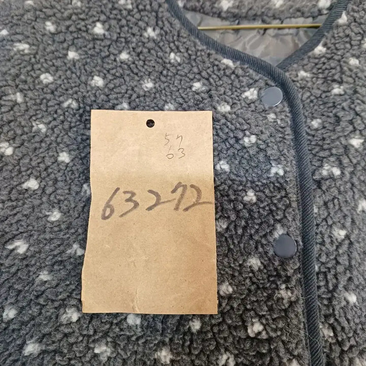 [SOLD OUT] 플리스 도트 무늬 가디건 자켓95~100사이즈겨울  63272