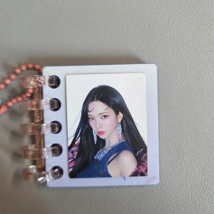 [BUNJANG] aespa Karina Armageddon Acrylic Photocard Holder MD / 에스파 카리나 아마겟돈 아크릴 홀더 MD 판매