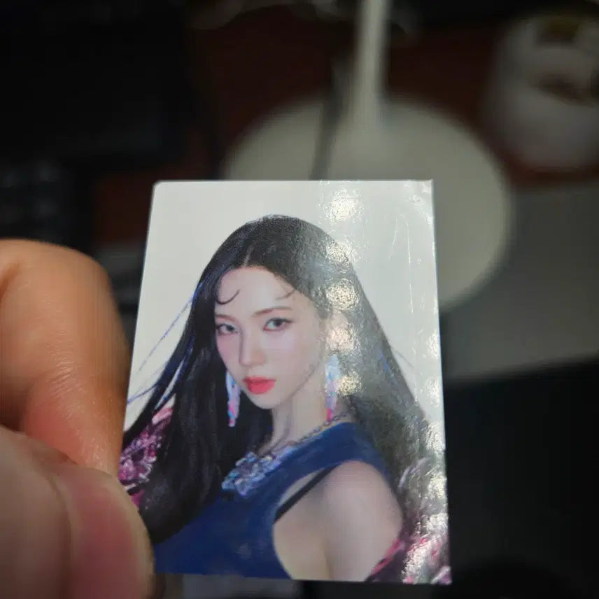 [BUNJANG] aespa Karina Armageddon Acrylic Photocard Holder MD / 에스파 카리나 아마겟돈 아크릴 홀더 MD 판매