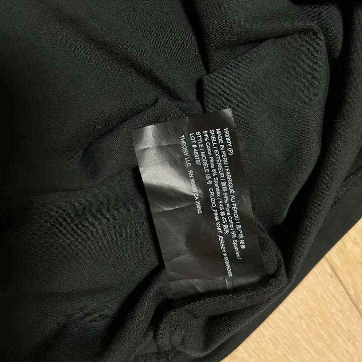 [BUNJANG] Theory Black Mock Neck Short Sleeve T-shirt / 블랙 반팔 목폴라 티셔츠 모크넥 띠어리 theory