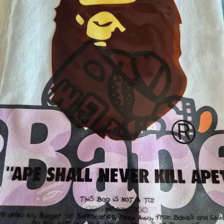[BUNJANG] BAPE Ladies Pastel Camo Milo Shark Tee / 베이프 정품 레이디스 2XS 파스텔 카모 마일로 샤크 온 베이프 티