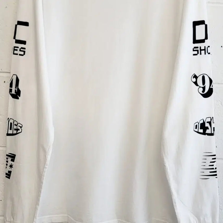[BUNJANG] DC Shoes All Smiles Long Sleeve T-shirt / DC슈즈(DCShoes) 올스마일즈(All Smiles) 롱슬리브티셔츠